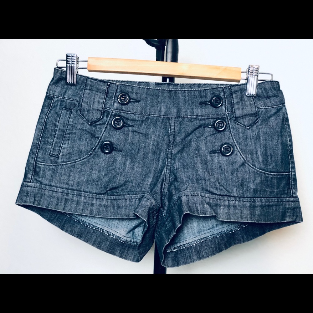 Forever 21 short-shorts